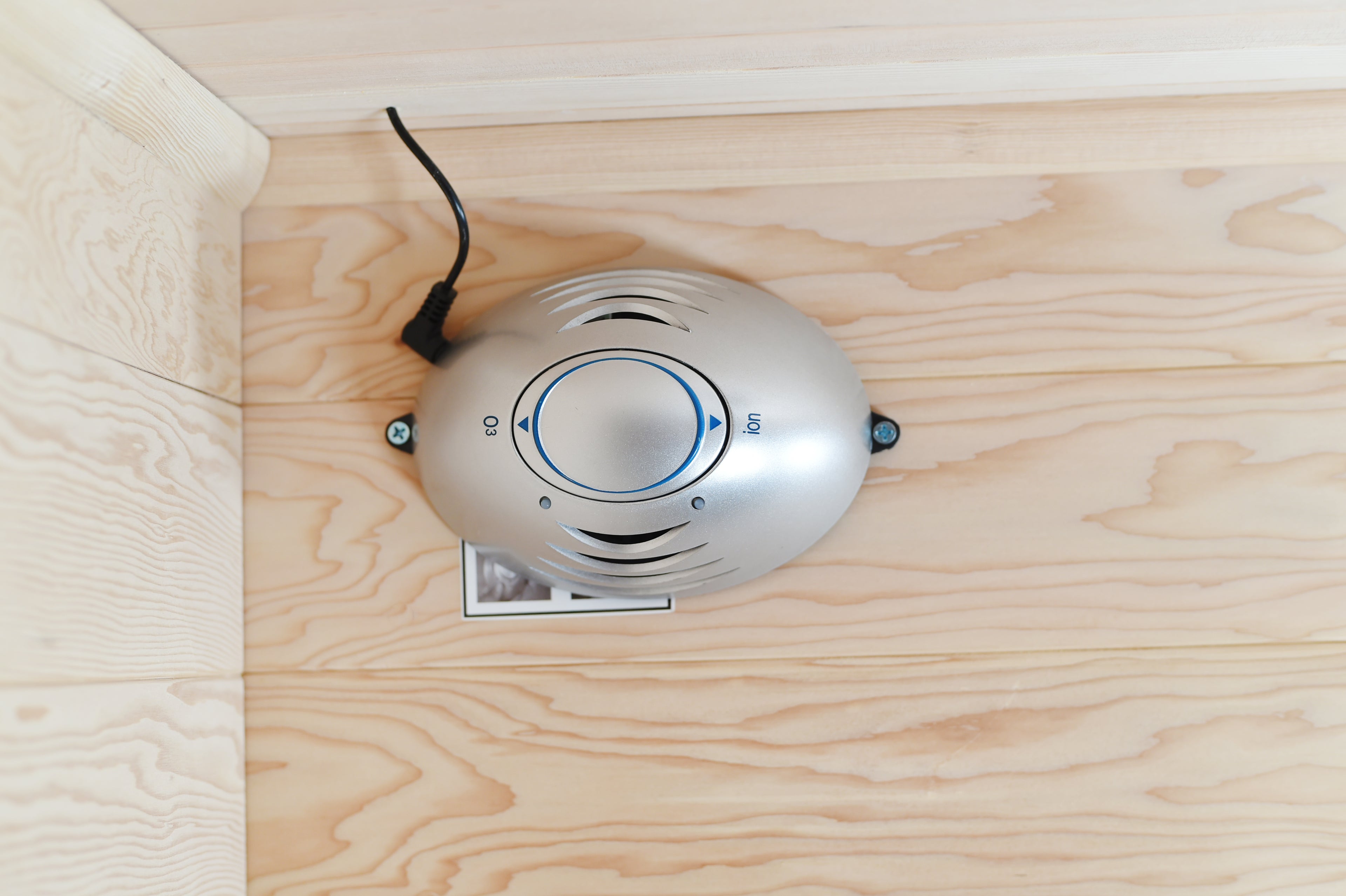 Freeport 3-Person Outdoor Traditional Sauna - by SunRay Sauna